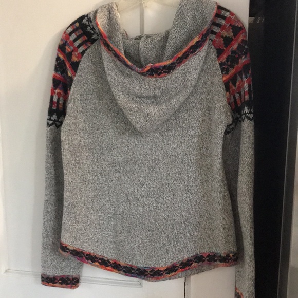 Apricot hooded sweater. - Picture 2 of 4